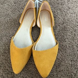 New With Tags Yellow Old Navy Flats